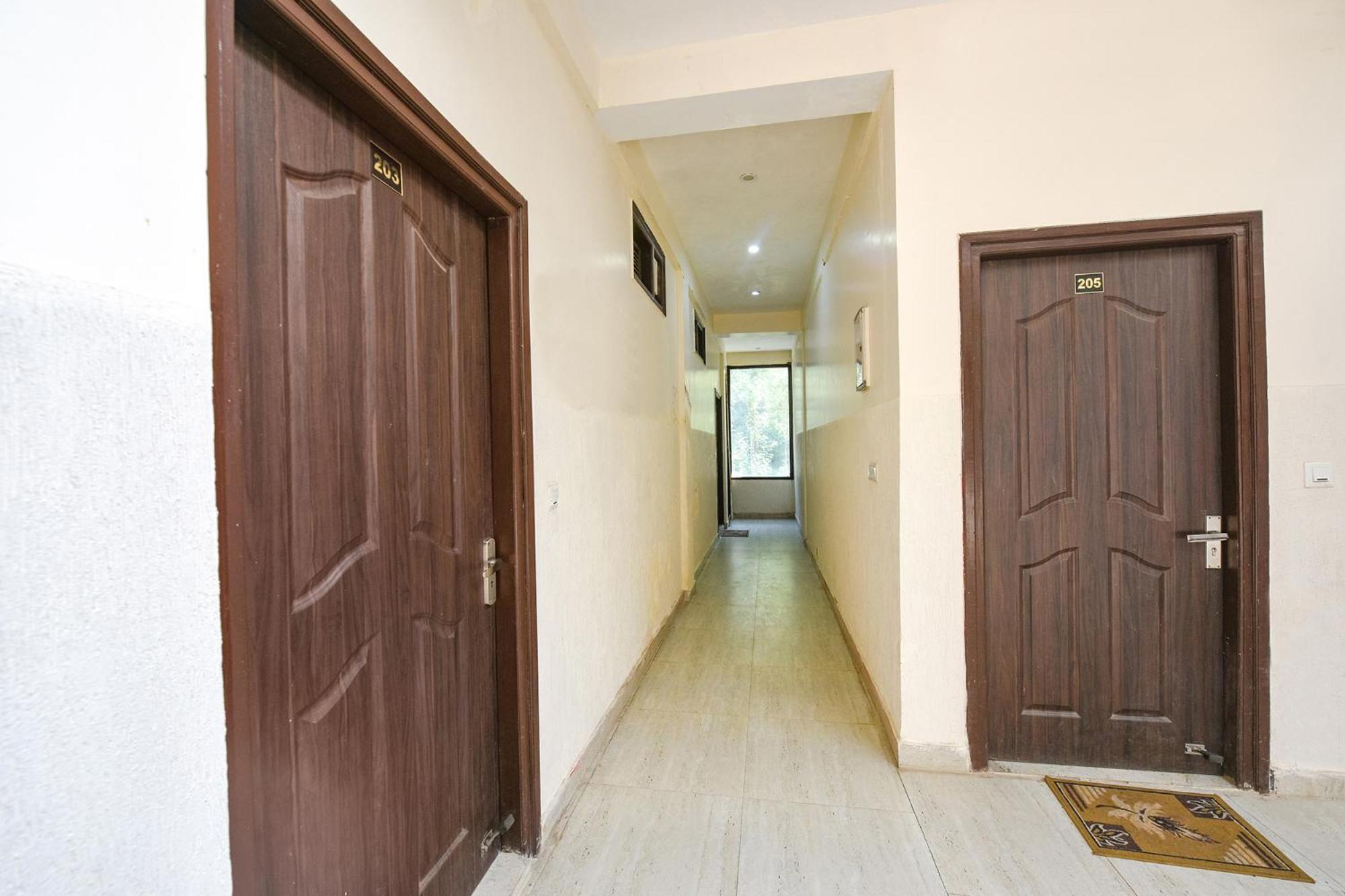 Fabhotel Kempty Lake Resort 무소리에 외부 사진
